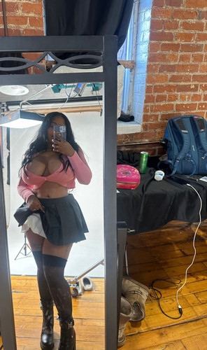 2390x4032 ac71ef9a94aff523b52859af5927dd48.jpg