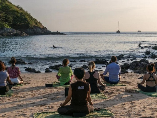 yoga training retreat BOOK YOGA LIFE RETREAT.jpg