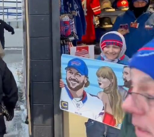 GEZh CIWwAAPPO ?format=jpg&name=small.jpg