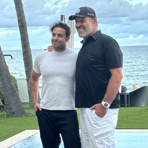 Dr Adeel Khan and Tony Robbins.jpg
