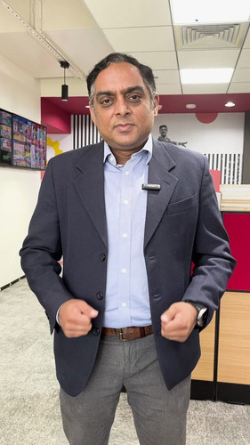 hYV5I8ukxBaDzR7w.jpg