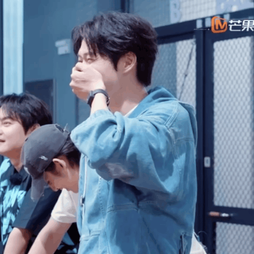 img 1717254494995006p5F2Xgy1hqa8i47dzqg30u00u0b2u.gif
