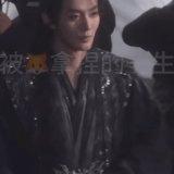 10xq8rruxb0t58lnujw2yz10t.gif