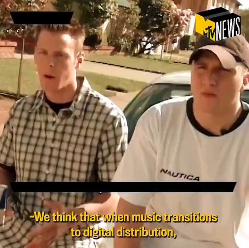 OR9w GVQ0XwYY v4.jpg