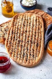Nanebarbari0.jpg
