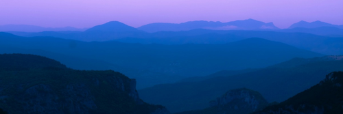 DarkBG 600x200@2x.png