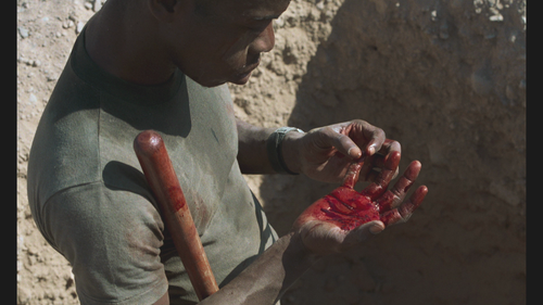 Beau.Travail.1999.1080p.CC.Blu ray.REMUX.AVC.FLAC2.0 HDH.mkv 20240127 175713.845.png