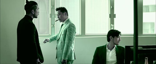 L.Storm.2018.2160p.WEB DL.AAC.H265.DV MISS.mkv 20240130 003246.371.png