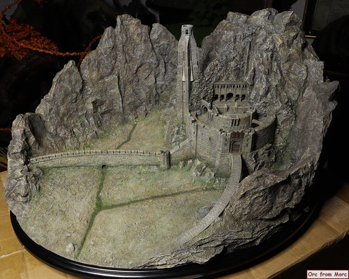 001 Repaint Helms Deep.jpg