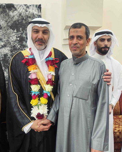 DCEBFF74 73F7 426A 964F C9EE9EBD50A3.jpg