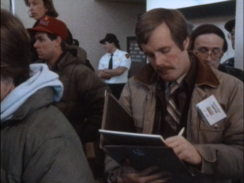American.Dream.1990.1080p.WEB DL.AAC2.0.x264 acorn.mkv snapshot 01.11.53.518.png