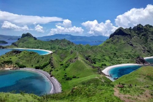 pulau padar 160913075328 635.jpg