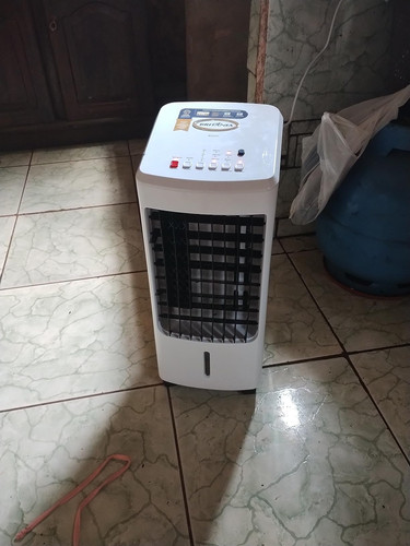 climatizador de ar britania 4 em 1 bcl05fi 3 2l 780416 2.jpg
