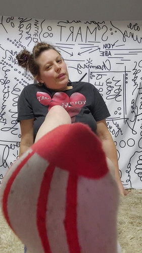 Converse sweaty socks bare soles JOI [www.saveporn.net] 07283.jpg
