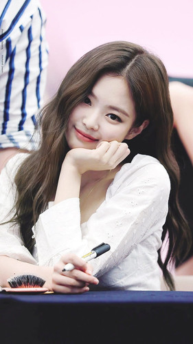 jennie.jpg