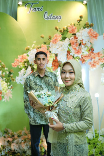 1696089440263 min.jpg