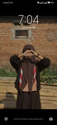 Screenshot 2023 09 29 07 04 42 421 lockscreen.jpg