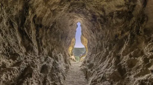 caverna utroba 1024x576.webp