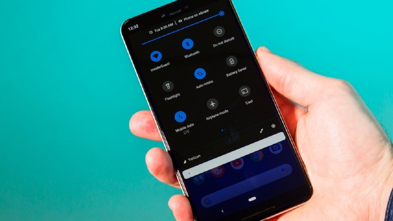 Battery saving, visual comfort… Everything you need to know about dark mode on your devices