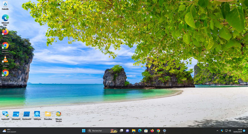 Themes Windows 11 Beach.jpg
