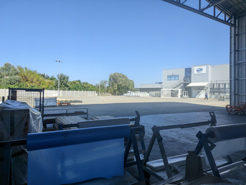AGC 20230929 120948118.jpg