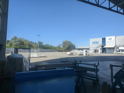 AGC 20231002 141923242.jpg