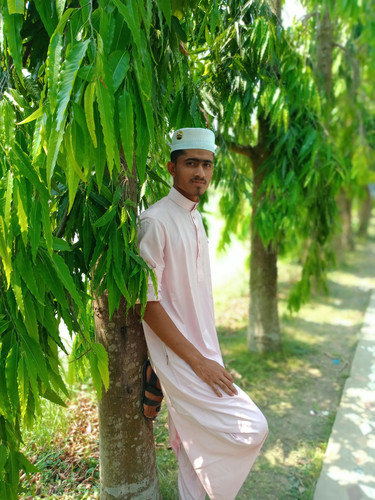 IMG 20220504 140815124 ARTISTICBLUR.jpg
