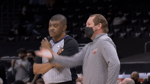 ezgif 1 638687c983.gif