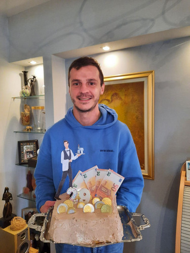 IMG 6aa64ae2fed7dbdf28696b581de07850 V.jpg