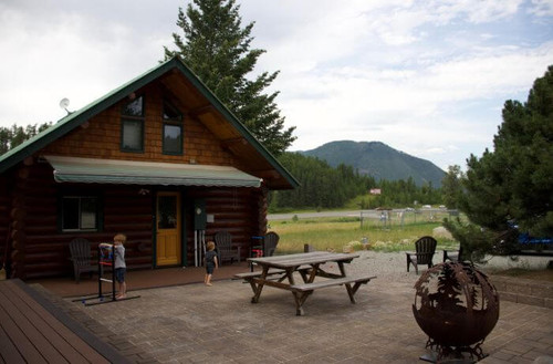 700px west glacier lodging with HomeExchange 1.jpg