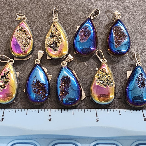 cropped 16985378641132216574384038620686.jpg