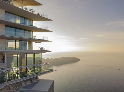 Travel News Magazines UAE.png