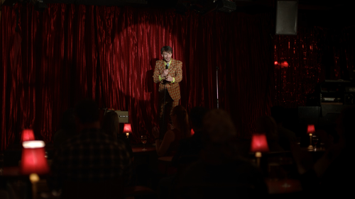 Baby.Reindeer.S01E01.2024.1080p.NF.WEB DL.DDP5.1.Atmos.H264 LelveTV 0006.png