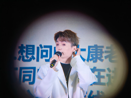 95736B1A BDDF 442A B399 99869C03F107.jpg