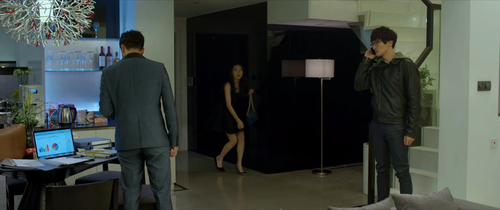 Fly.Me.to.Venus.2015.2160p.WEB DL.AAC.H265 MISS.mkv 20240323 190515.203.png