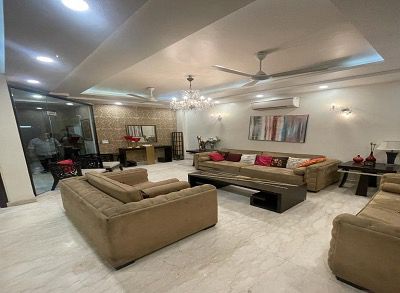 Pg Near Hauz Khas.jpg
