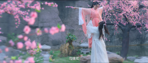 Monster.Hunter.2019.2160p.WEB DL.AAC.H265 MISS.mkv 20240327 181313.743.png