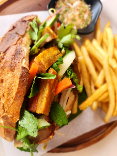 Viatnamese bahn Mi.jpg