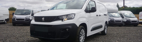 Track Car Hire | Rentalsdirect4u.co.uk.jpg