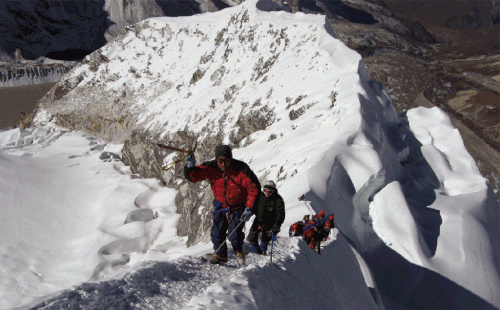 Island-peak-climbing.gif