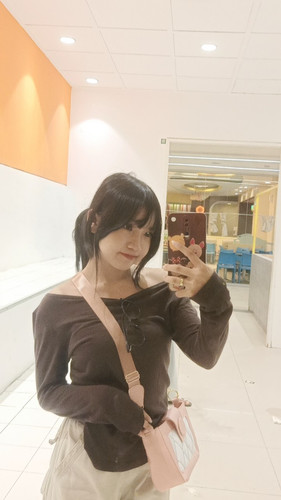 11E58131B2C25F2A74F0B4A7F485E74A..jpg