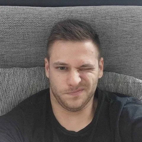 CD4A8CE5 F2DE 4B57 9BAA 555F6D1044B9.webp