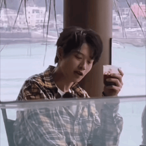 IMB 6HlyaE.gif
