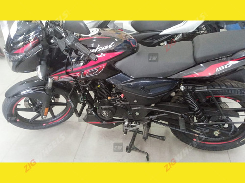 2024 Bajaj Pulsar 150.jpg