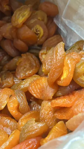 Albicocche disidratate 2.50 100 g [Frutta disidratata senza zuccheri aggiunti].webp