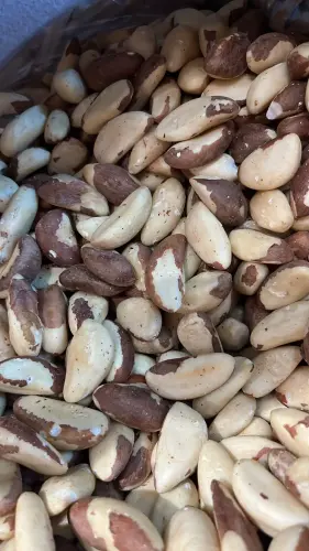 Noci brasiliane 1.60 NaNg [Frutta secca].webp
