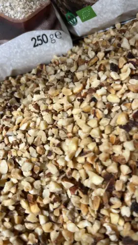 Granella di nocciole 1.30 NaNg [Frutta secca].webp