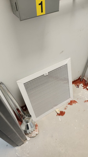 16 Return grill at 6th floor elevator control room.jpg