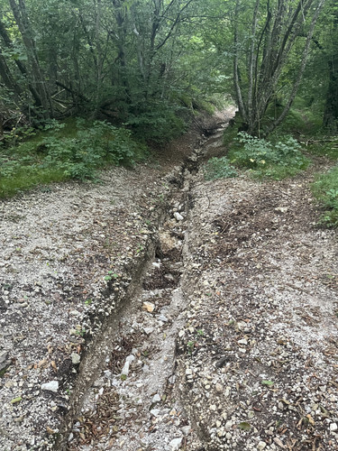 2023-09-03 Pot s Planine nad Vrhniko.jpg