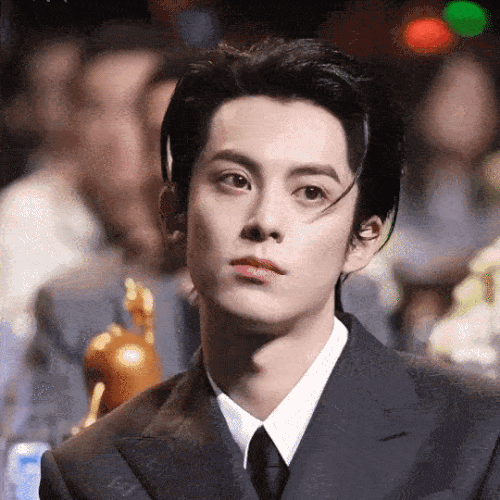 1000131247.gif